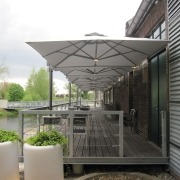 Prostor P6 Wall-mounted parasol Roermond