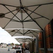 Prostor P6 Wall-mounted parasol Willebroek